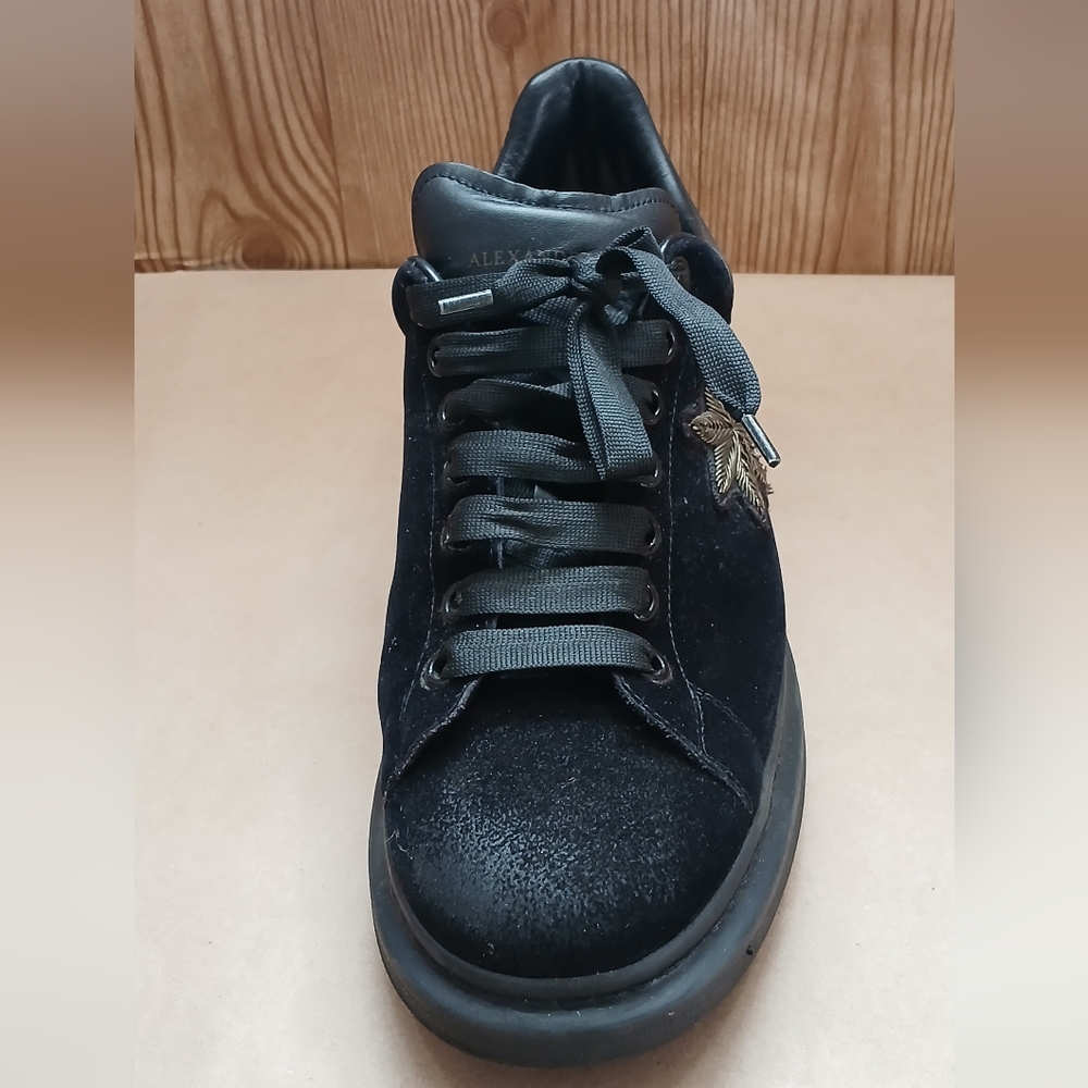 Alexander MQueen Black Men's Sneakers US9 EU 43 - Picture 4 of 16
